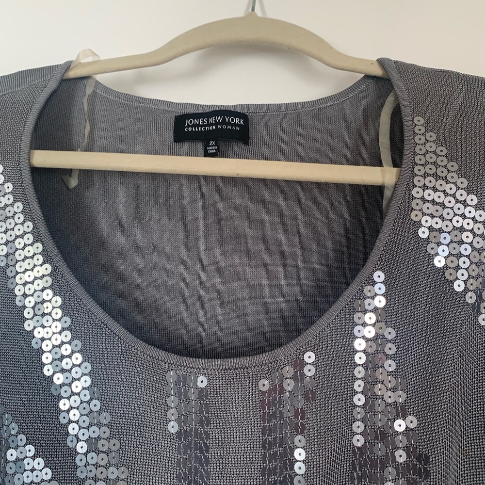 NEW! Sequence top for date night